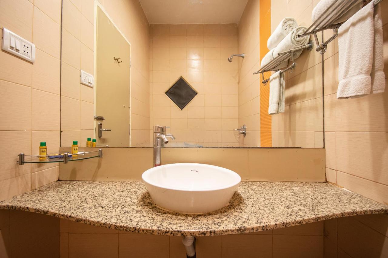Fabhotel Flamingo Anna Nagar شيناي المظهر الخارجي الصورة